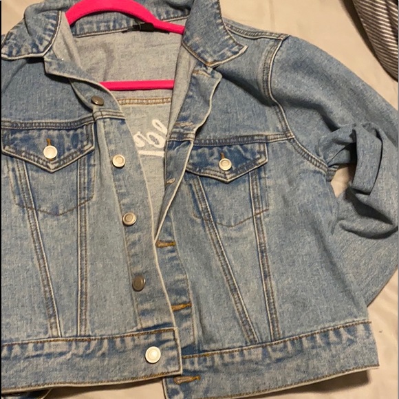 California denim jacket - Picture 2 of 5